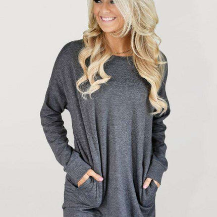Batman Emblem Women's Cozy Long Sleeve Hoodie with Pouch Pocket - Très Elite
