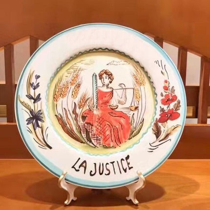 Botanica Classic Bone China Dinnerware Set - Timeless Elegance for Memorable Meals - Très Elite