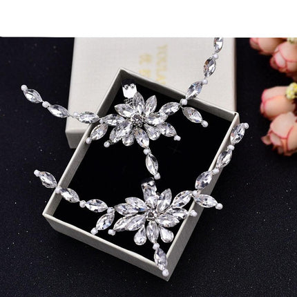 Bridal Rhinestone Footwear Clips - Luxurious Wedding Accessories for Elegant Shoes - Très Elite