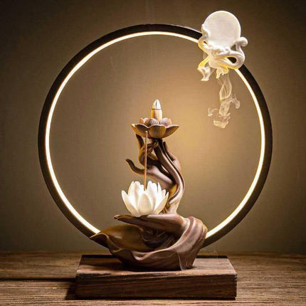Buddha Hand Ceramic Backflow Incense Burner - Tranquil Smoke Cascade for Mindfulness and Relaxation - Très Elite