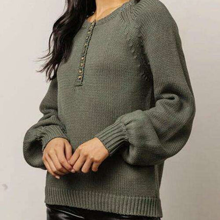 Casual Elegance Button-Up Sweater for All-Day Comfort - Très Elite