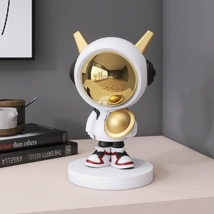 Celestial Explorer Astronaut Sculpture - Handcrafted Space-Themed Decor for Starry-Eyed Dreamers - Très Elite