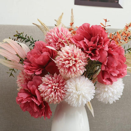 Champagne Elegance: Artificial Silk Flowers for Luxurious Home Decor - Très Elite