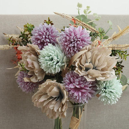 Champagne Elegance: Artificial Silk Flowers for Luxurious Home Decor - Très Elite