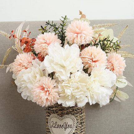 Champagne Elegance: Artificial Silk Flowers for Luxurious Home Decor - Très Elite