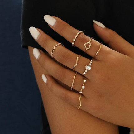 Charming 12-Piece Bohemian Gold Crystal Ring Set - Elegant Jewelry Collection for Women - Très Elite
