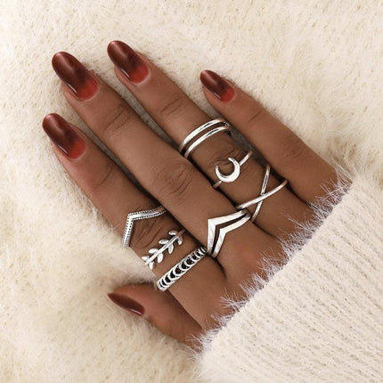 Charming 12-Piece Bohemian Gold Crystal Ring Set - Elegant Jewelry Collection for Women - Très Elite