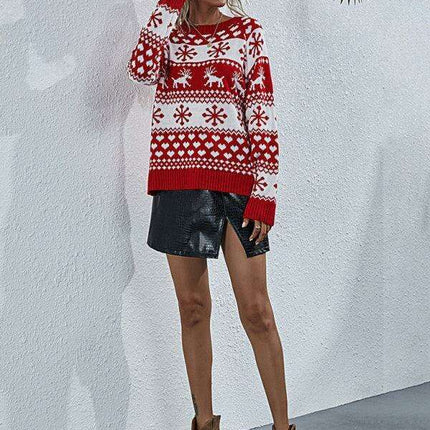 Charming Elk Snowflake Knit Christmas Sweater for Women - Cozy Festive Top - Très Elite