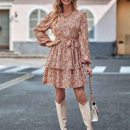 Charming Floral V-neck Dress with Cinched Waist - Timeless Bloom Elegance - Très Elite