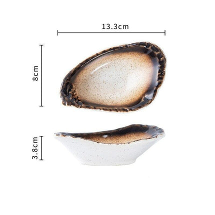 Charming Handmade Japanese Ceramic Snack Dish - A Touch of Elegance for Your Table - Très Elite