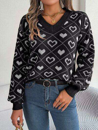 Charming Heart Print V-Neck Knit Sweater - Très Elite