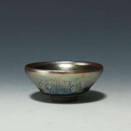 Charming Japanese/Chinese Ceramic Tea Set: Exquisite Porcelain Cups for Tea Lovers - Très Elite