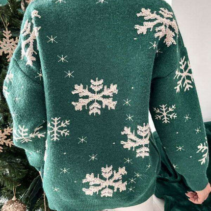 Charming Snowflake Holiday Sweater for Women: Celebrate in Comfort and Style - Très Elite