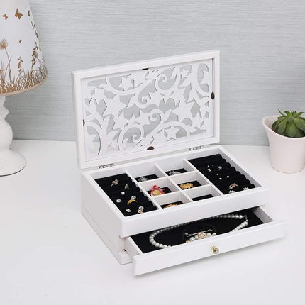 Charming Vintage Wooden Jewelry Chest with Mirror - A Touch of Elegance - Très Elite