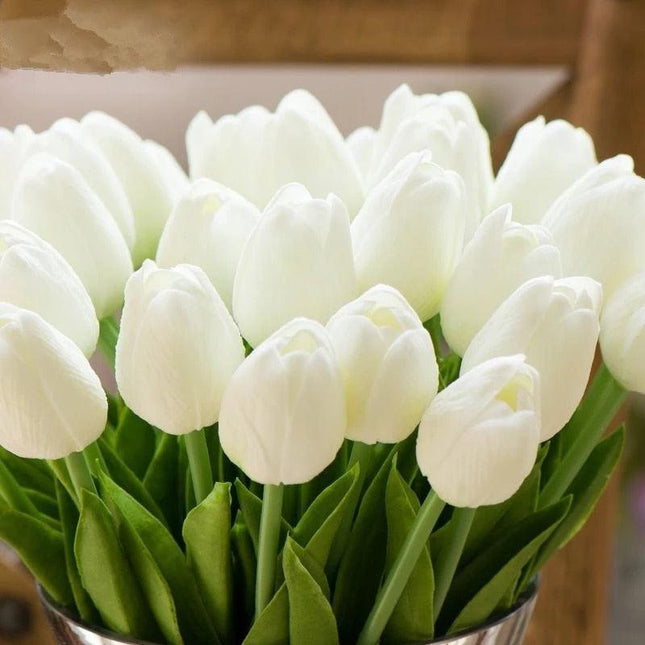 Charming Yellow and White Realistic Tulip Bouquet - Set of 10 Lifeslike Flowers for Any Occasion - Très Elite