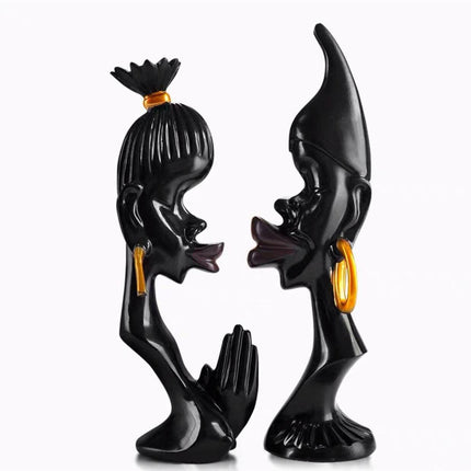 Chic Black Resin Love Sculptures for Elegant Home Decor - Très Elite