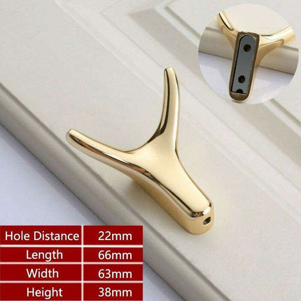 Chic Bull Head Wall Hook for Functional Home Organization in Various Finishes