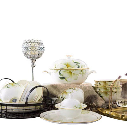 Chic Ceramic Soup Pot and Spoon Set for Elevated Dining Experiences - Très Elite
