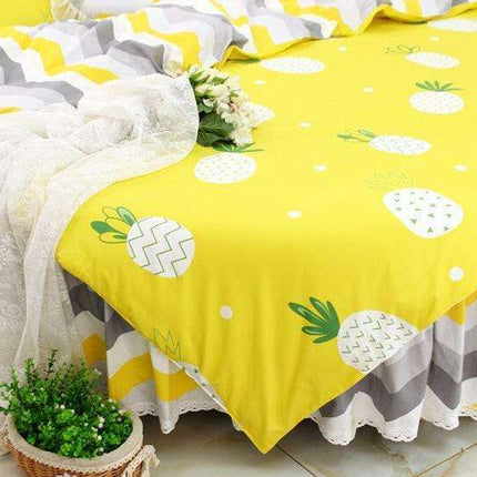 Chic Circular Bedding Collections for Trendy Tween and Teen Girls in Vibrant Hues