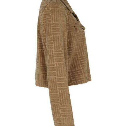 Chic Corduroy Jacket: Cozy Style for Autumn and Winter Fashion - Très Elite