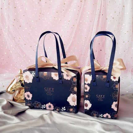 Chic Customizable Cake Box Set of 5 for Special Celebrations