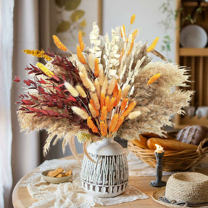 Chic Dried Pampas Grass and Bunny Tail Floral Arrangement - Très Elite
