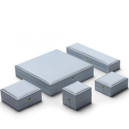 Chic Elegance Jewelry Storage Box for Weddings and Special Celebrations- Très Elite- Très Elite