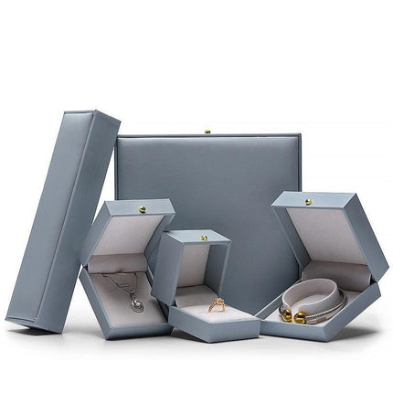 Chic Elegance Jewelry Storage Box for Weddings and Special Celebrations- Très Elite- Très Elite