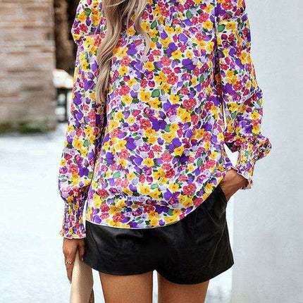 Chic Floral Turtleneck Blouse with Puff Sleeves - Stylish Women's Top - Très Elite