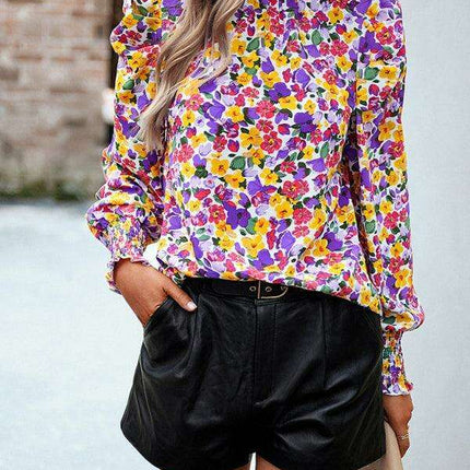 Chic Floral Turtleneck Blouse with Puff Sleeves - Stylish Women's Top - Très Elite