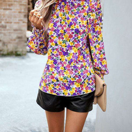 Chic Floral Turtleneck Blouse with Puff Sleeves - Stylish Women's Top - Très Elite