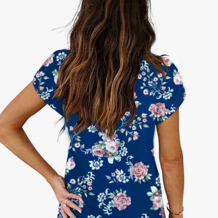 Chic Floral V-Neck Top with Delightful Petal Sleeves