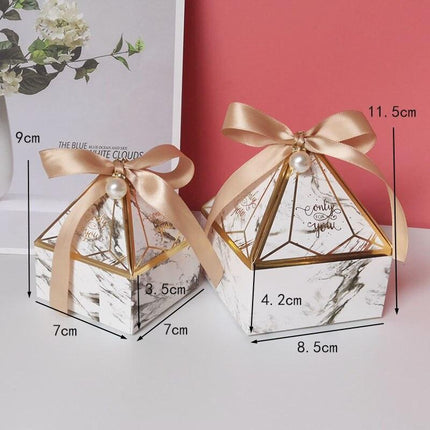 Chic Gemstone Gift Box Set with Decorative Ribbon and Pearl Accents - Ideal for Celebrations - Très Elite