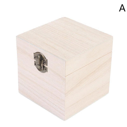 Chic Hexagonal Wooden Ring Stand - Stylish Jewelry Organizer for Couples - Très Elite