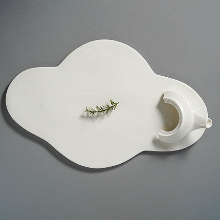 Chic Irregular Ceramic Plate Set: Transform Your Dining Table with Timeless Elegance - Très Elite