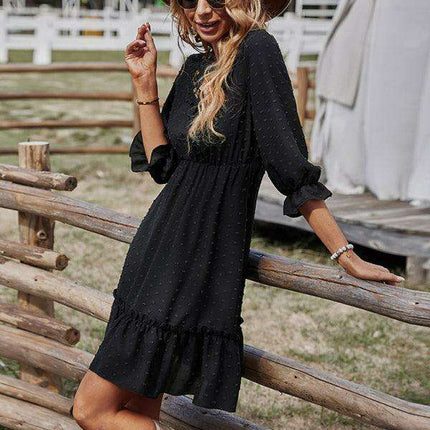 Chic Lace-Embellished Slim Fit Bodycon Dress for Women - Très Elite