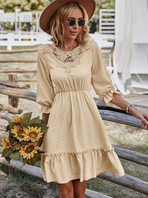 Chic Lace-Embellished Slim Fit Bodycon Dress for Women