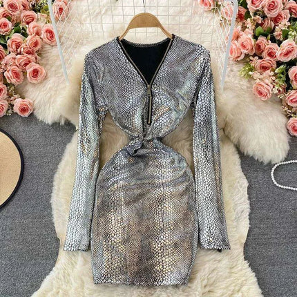 Chic Leopard Print Bodycon Dress - Autumn 2022 Luxe Essential - Très Elite