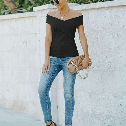 Chic Off-Shoulder Knit Blouse for Women - Très Elite