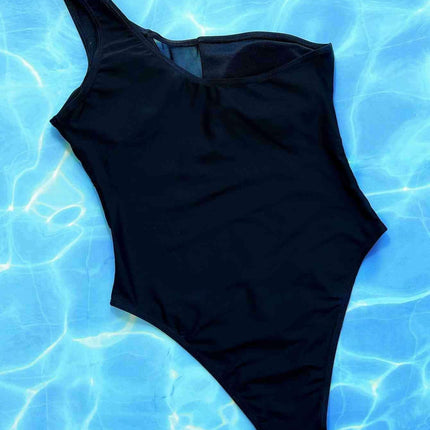 Chic One-Shoulder Swimwear with Convertible Padding - Très Elite