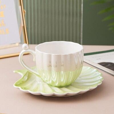 Chic Pearl Shell Ceramic Mugs: Elevate Your Sipping Experience - Très Elite