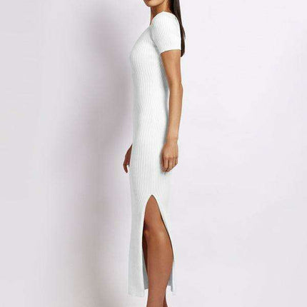 Chic Ribbed Midi Dress with Flirty Side Slits