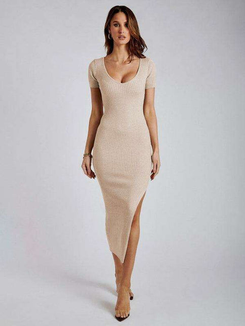 Chic Ribbed Midi Dress with Flirty Side Slits