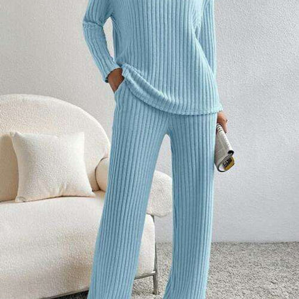 Chic Ribbed V-Neck Lounge Set - Ultimate Comfort Attire