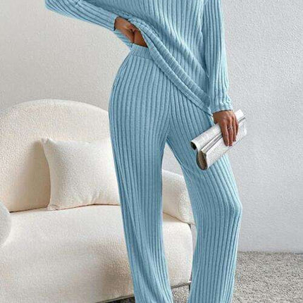 Chic Ribbed V-Neck Lounge Set - Ultimate Comfort Attire - Très Elite