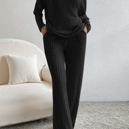 Chic Ribbed V-Neck Lounge Set - Ultimate Comfort Attire