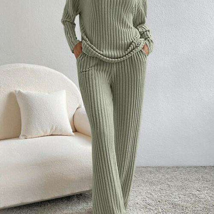 Chic Ribbed V-Neck Lounge Set - Ultimate Comfort Attire