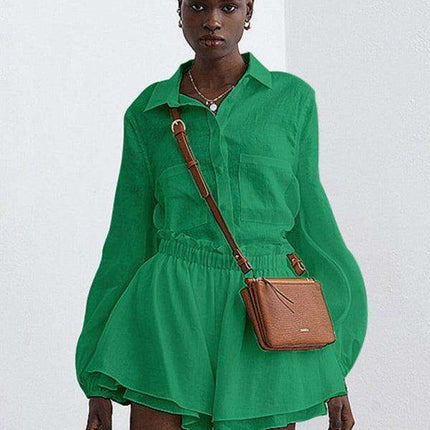 Chic Ruffle Shorts and Drop Sleeve Two-Piece Casual Outfit - Très Elite
