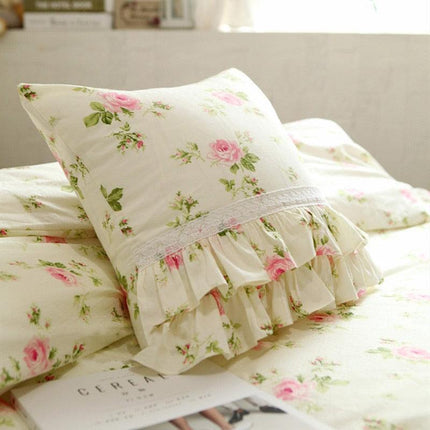 Chic Ruffled Floral Lace Cotton Cushion Cover for Elegant Interiors - Très Elite