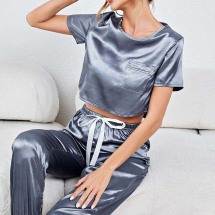 Chic Short-Sleeve Lounge Set with Cropped Top and Jogger Pants - Très Elite